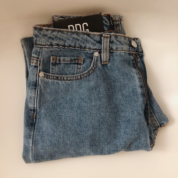 Urban Outfitters Denim - urban outfitters baggy mom jeans